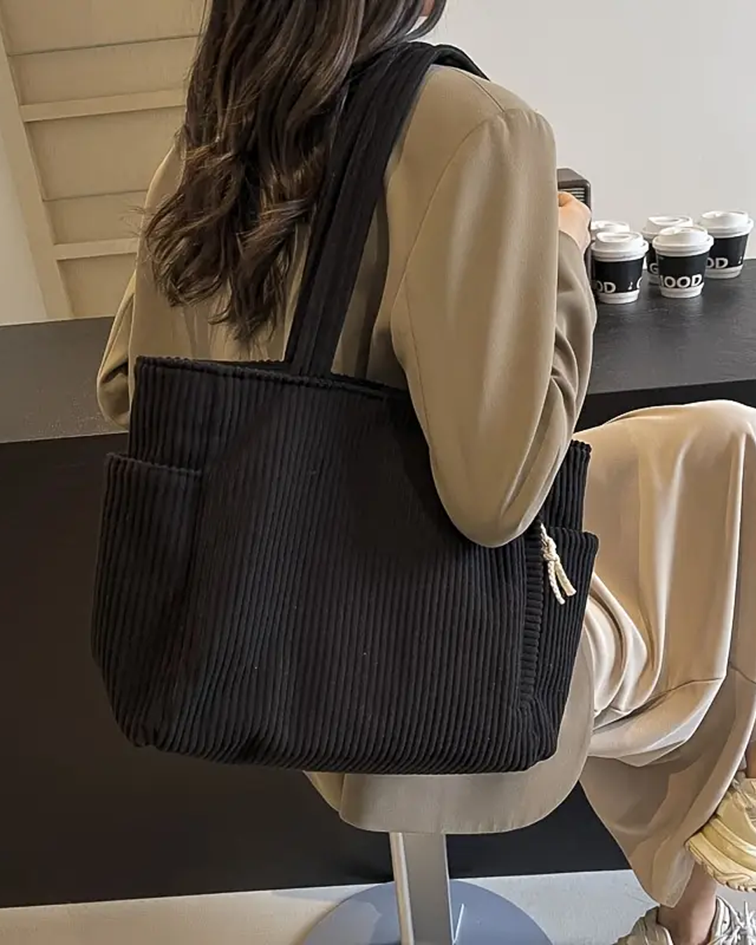 Maya – Bolso shopper de pana con cordón elegante