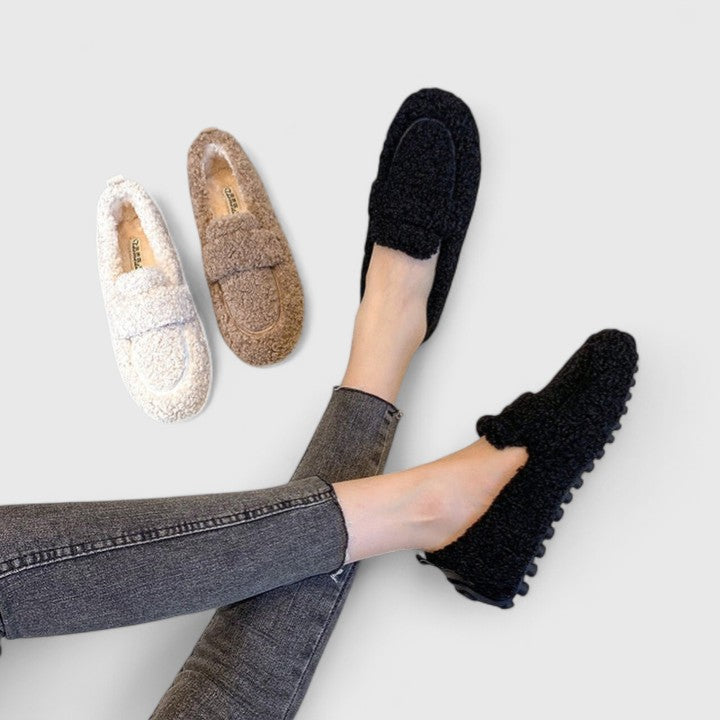 Tia | Zapatillas cálidas con diseño elegante